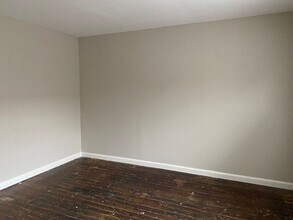 1019 N Simmons St in Lake Charles, LA - Building Photo - Building Photo