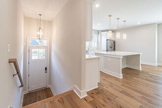 370 Thrasher St NW in Norcross, GA - Building Photo - Building Photo