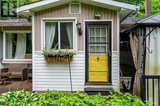 137 Oliver Dr in Tiny, ON - Building Photo - Building Photo