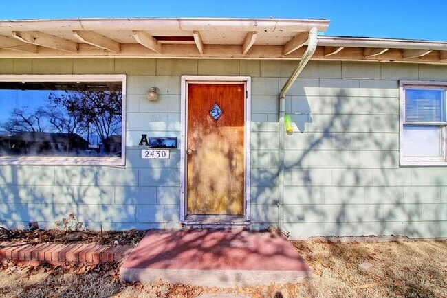 2430 Bunting Ave in Grand Junction, CO - Building Photo - Building Photo