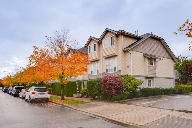 5900 Muir Dr in Richmond, BC - Building Photo - Primary Photo