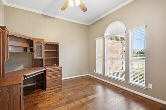 18915 Rustling Ridge Dr in Tomball, TX - Building Photo - Building Photo