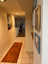 2941 N Whipple St, Unit Garden in Chicago, IL - Foto de edificio - Building Photo