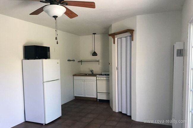 724 W Roderick Ave in Oxnard, CA - Building Photo - Building Photo