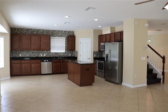 7821 Tuscany Woods Dr in Tampa, FL - Building Photo - Building Photo