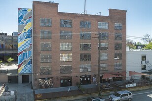 Warehouse Artist Lofts in Sacramento, CA - Building Photo