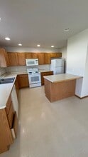 1975 Greatview Dr in Kalispell, MT - Building Photo - Building Photo