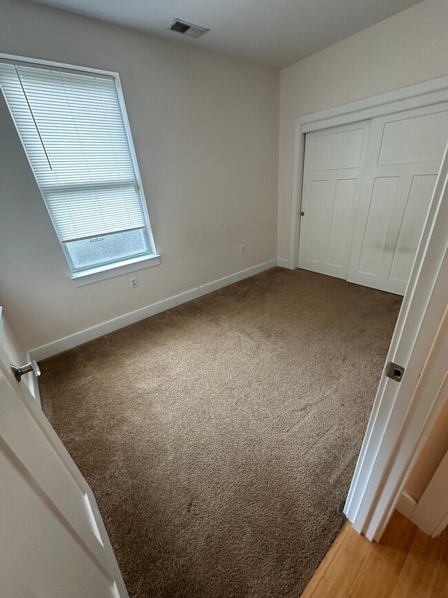 2283 Loth St in Cincinnati, OH - Building Photo - Building Photo