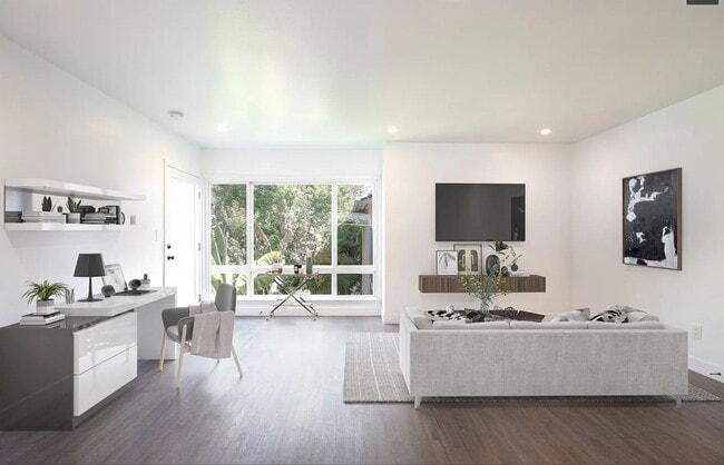 1226 Laurel Ave in West Hollywood, CA - Building Photo - Building Photo