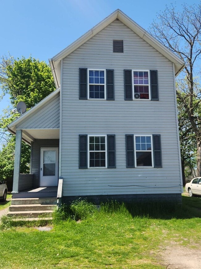 property at 1928 Lexington Ave