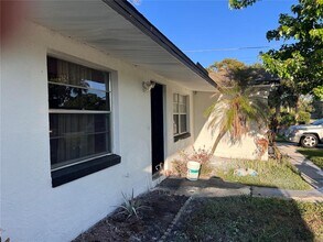 727 Wyoming Ave in St. Cloud, FL - Building Photo - Building Photo