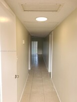 7925 S Colony Cir in Tamarac, FL - Building Photo