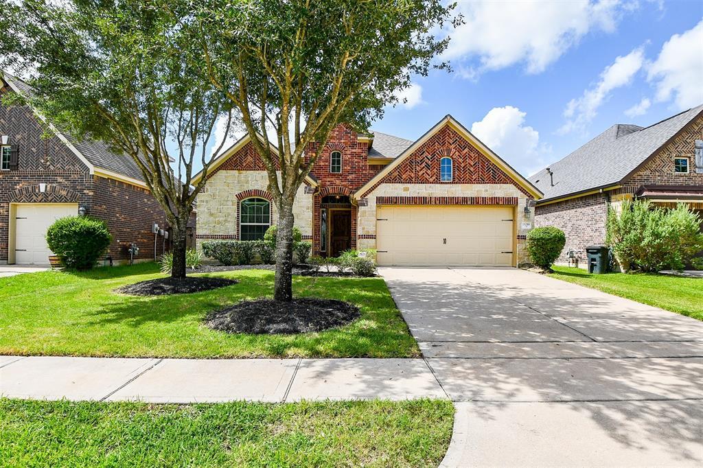 15219 Ashbrook Dove Ln in Cypress, TX - Building Photo