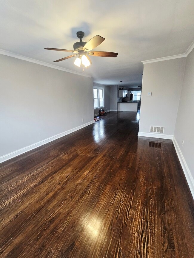 4819 W George St in Chicago, IL - Building Photo - Building Photo