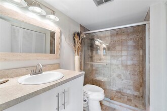 5401 NW 2nd Ave in Boca Raton, FL - Building Photo - Building Photo