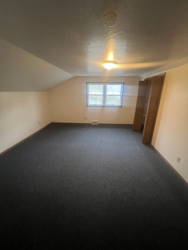 346 E 2nd St in Erie, PA - Building Photo - Building Photo