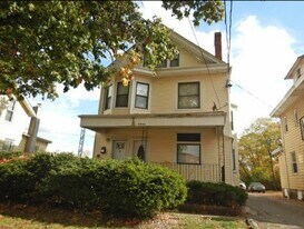 3054 McHenry Ave in Cincinnati, OH - Building Photo