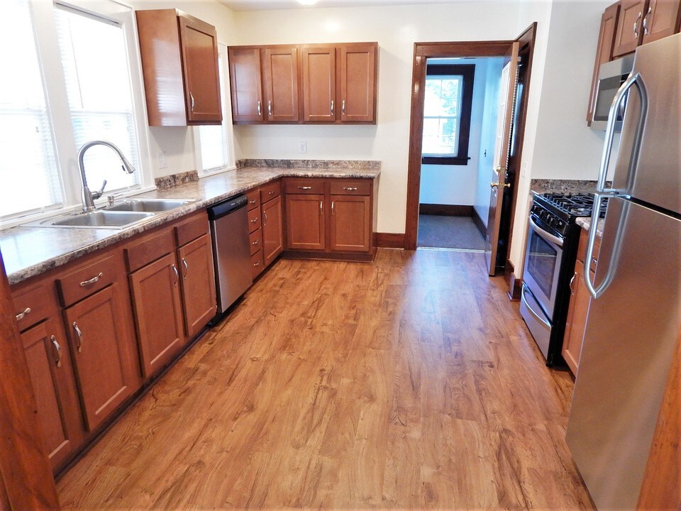 783 Grand Ave in Rochester, NY - Building Photo