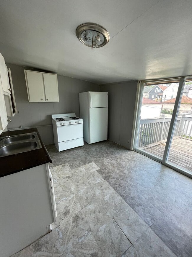 property at 2562 S 9th St