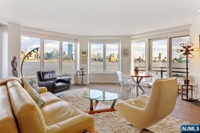 property at 600 Harbor Blvd