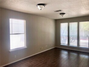 4520 Best Way in Austin, TX - Building Photo - Building Photo