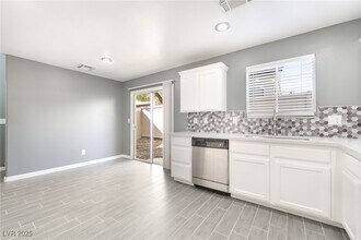 11981 Fairfax Ridge St in Las Vegas, NV - Building Photo - Building Photo