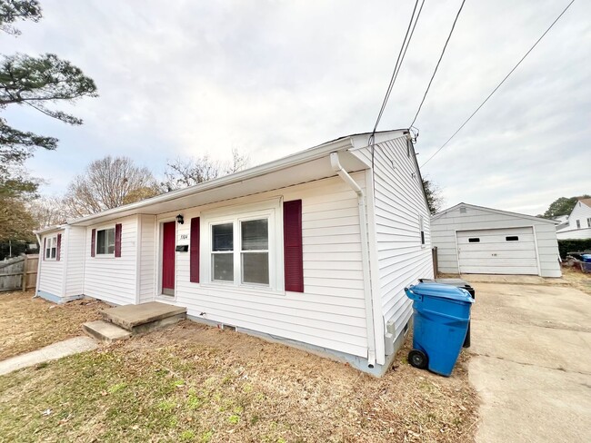 5504 Odessa Dr in Virginia Beach, VA - Building Photo - Building Photo