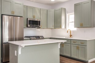 64 Grace St in Irvington, NJ - Building Photo