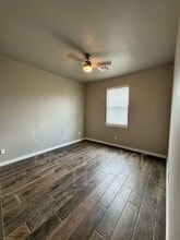 5328 Red Maple Ave in Washington, OK - Building Photo - Building Photo