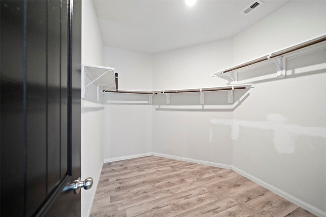 property at 6161 White Oak Leaf Lp