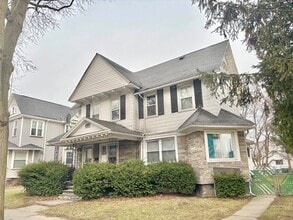 52 Lorimer St in Rochester, NY - Building Photo - Building Photo