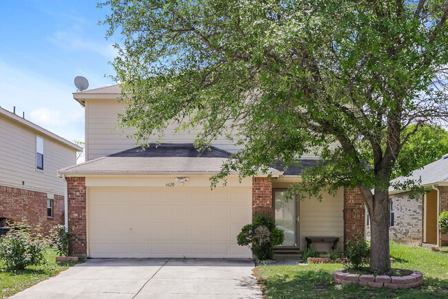 6620 Meadow Way Ln in Fort Worth, TX - Building Photo - Building Photo