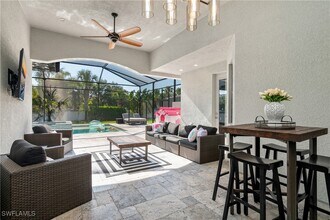 10061 Florence Cir in Naples, FL - Building Photo - Building Photo