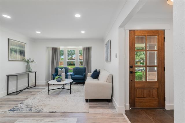 620 Bizerte Ave in Dallas, TX - Building Photo - Building Photo