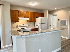 833 New Kent Pl in Cary, NC - Building Photo - Building Photo