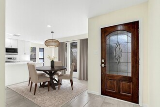 8726 Wildforest Dr in Houston, TX - Building Photo - Building Photo