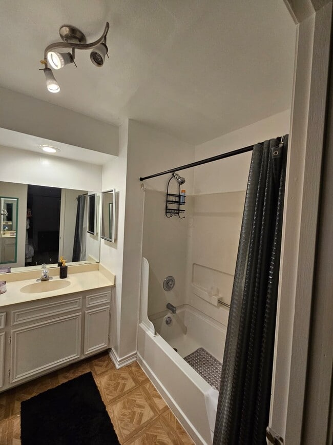 property at 1011 Hamblen Rd