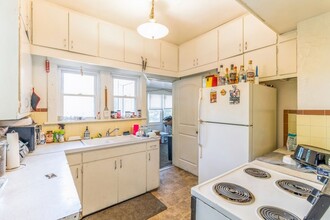 259 N Hyland Ave-Unit -2 in Ames, IA - Building Photo - Building Photo