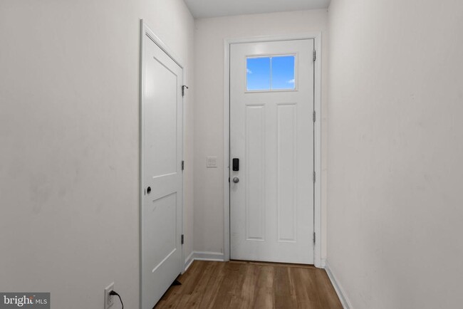 228 Park Ln in Dunellen, NJ - Building Photo - Building Photo