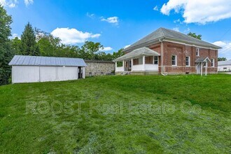 2445 Infirmary Rd in Dayton, OH - Building Photo - Building Photo