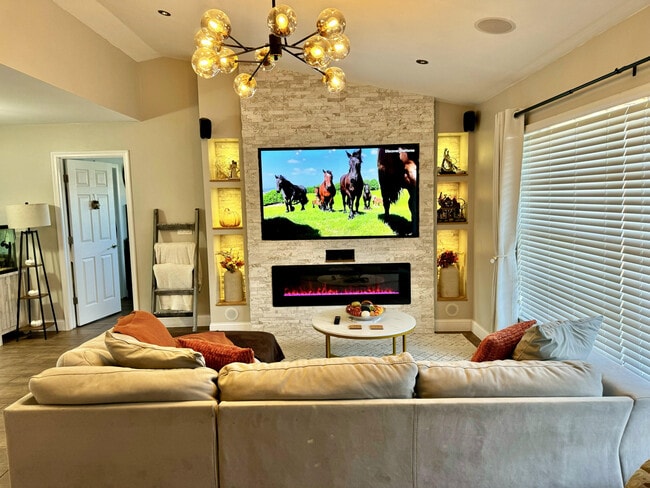 1381 Wyndcliff Dr in Wellington, FL - Building Photo - Building Photo