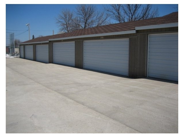 Ridgeview Manor - Trail I and II in Wheaton, MN - Foto de edificio - Building Photo