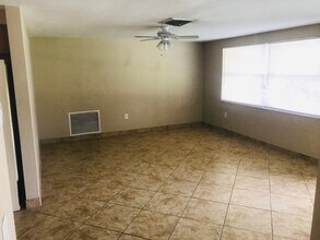 5906 Elkhorn Blvd in Holiday, FL - Building Photo - Building Photo