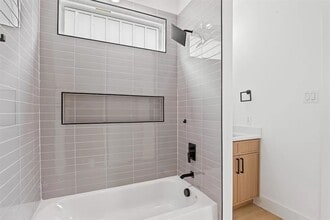 2701 Birmingham Ave in Dallas, TX - Building Photo - Building Photo