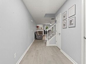 4643 Grand Central Pkwy in Decatur, GA - Building Photo - Building Photo