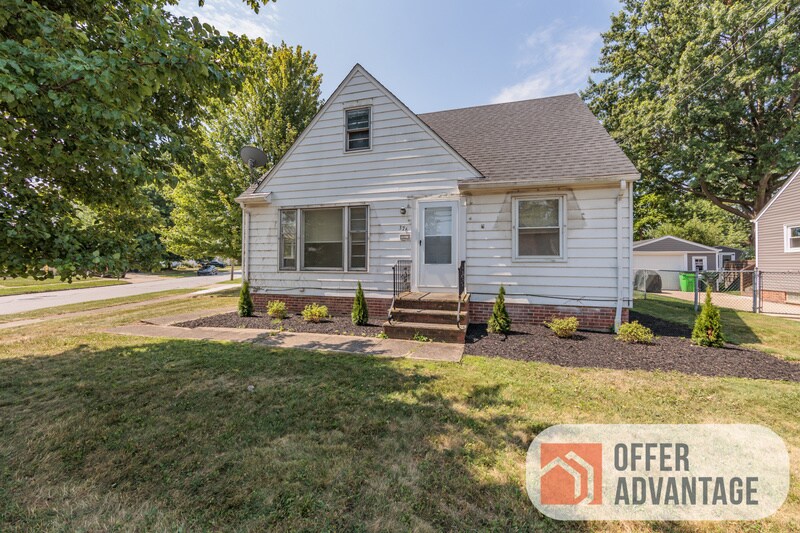 376 E 288th St in Willowick, OH - Building Photo
