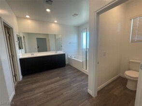 1252 Jaya Peak Ct. in Henderson, NV - Building Photo - Building Photo