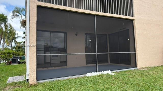 1160 Washington Cir in Homestead, FL - Building Photo - Building Photo