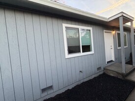 509 Olive St in Santa Rosa, CA - Building Photo