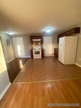 148 Willard St, Unit 20 in Lowell, MA - Foto de edificio - Building Photo